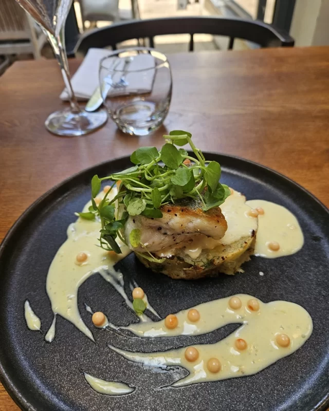 On the specials board this weekend-

Roast Hake Supreme, Lemon Herb Potato, Salmon Roe & Horseradish Sauce

 #fishspecials #gastropub
